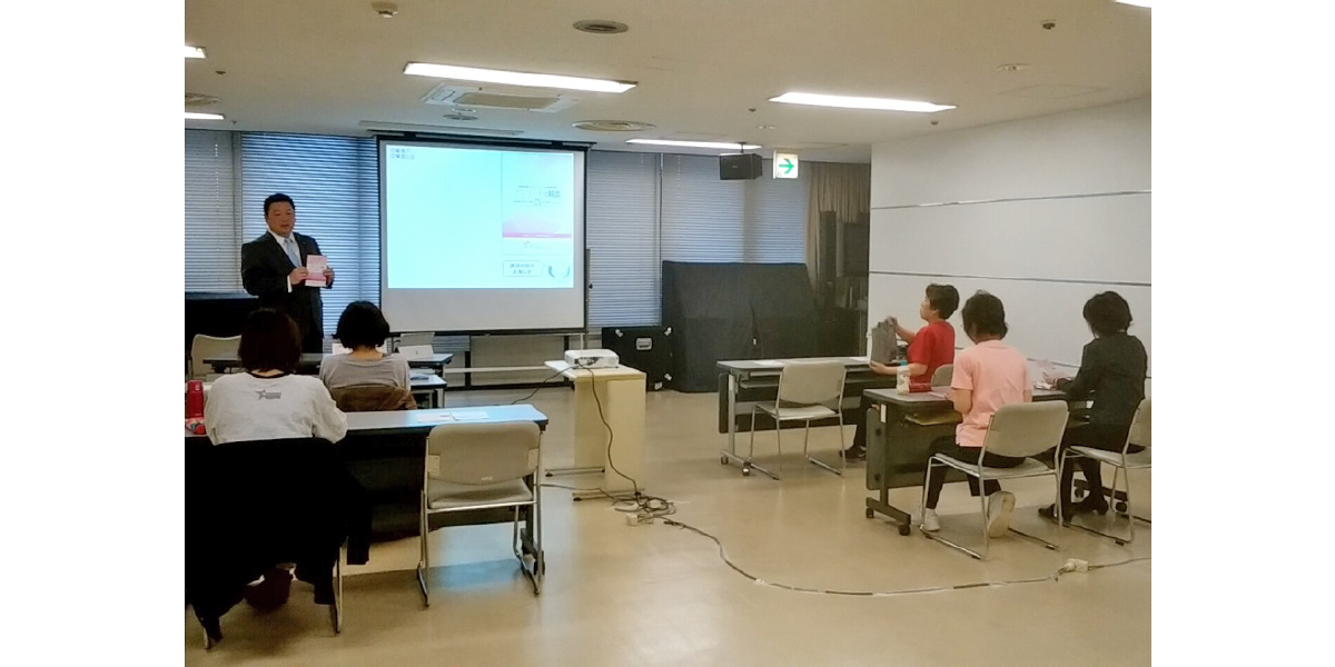 『池袋コミュニティ・カレッジ』にて貧血予防講演会を行いました