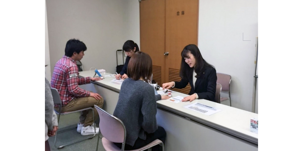 東京ドームスポーツ所属スタッフへ、『貧血予防及び骨の健康に関する講演会・測定会』を行いました。